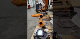 “Kuka Agilus robot KR6 R700 Sixx at Eurobots – Giải pháp hoàn hảo cho những ứng dụng công nghiệp hiện đại”