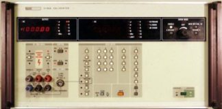 Fluke 5100B-03. Meter Calibrator